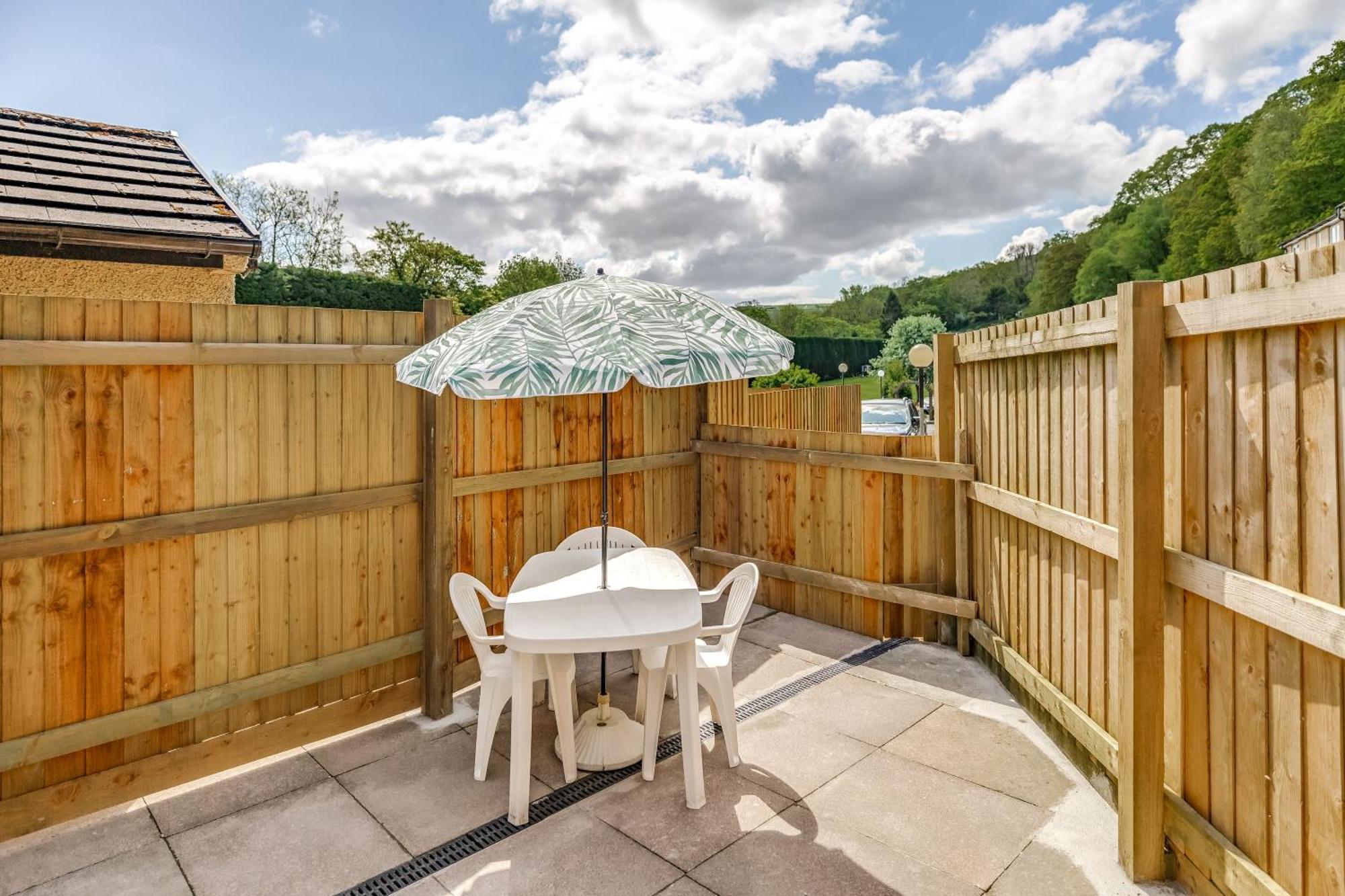 Crylla Valley Cottages - Access To Pool, Gym, Spa And More Saltash Room photo